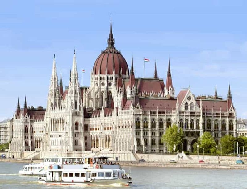 Billet Budapest : Visite guidée du bâtiment du Parlement en espagnol