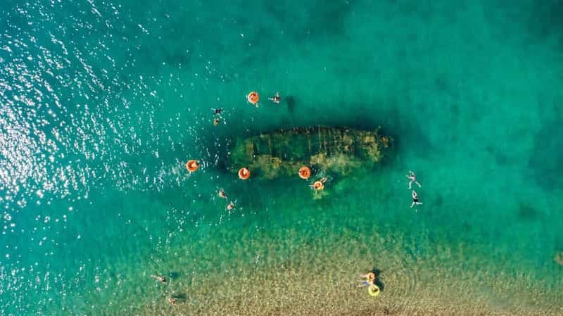 Billet Au départ de Split : croisière dans le lagon bleu et les 3 îles avec déjeuner