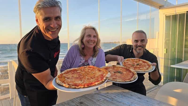 Billet Cours de pizza sur la plage et dîner au coucher du soleil
