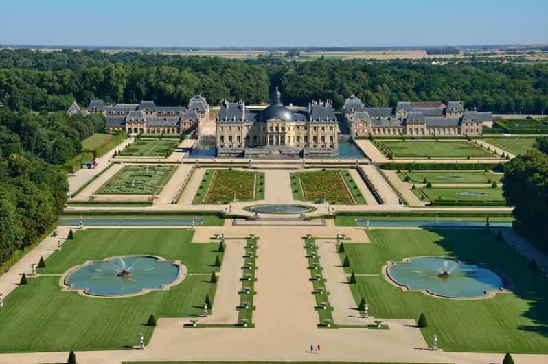 Billet Billets d'entrée au château de Vaux le Vicomte et transfert en Chateaubus