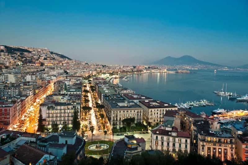 Billet Naples : Tour de ville panoramique et bains thermaux