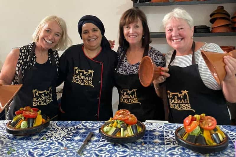 Billet Agadir : Cours de cuisine marocaine - Visite du marché, préparation et dégustation