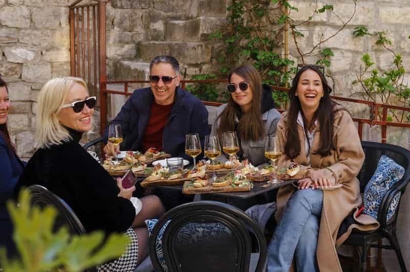 Billet Visite privée des vins et de la gastronomie de Split - Adaptée à tous les régimes alimentaires