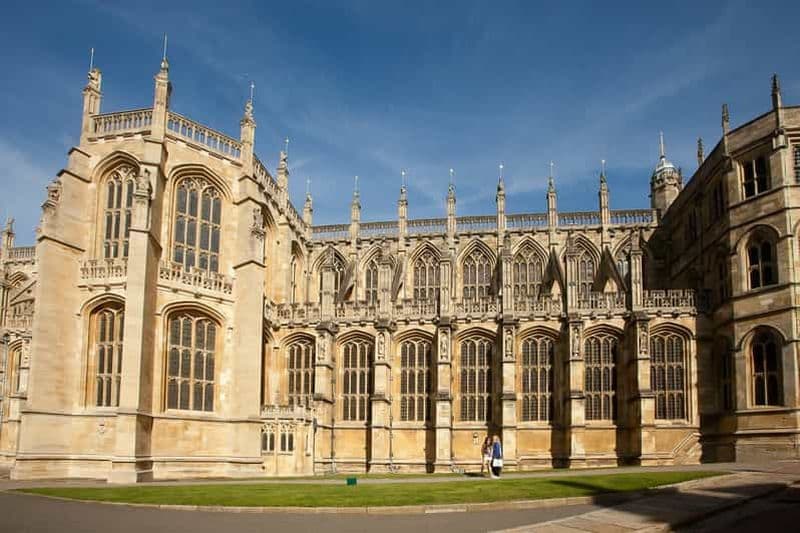 Billet Londres : Windsor, Stonehenge, Bath et pub du XIVe siècle