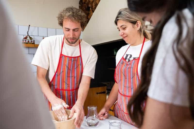 Billet Madère : Atelier Bolo do Caco avec une famille locale