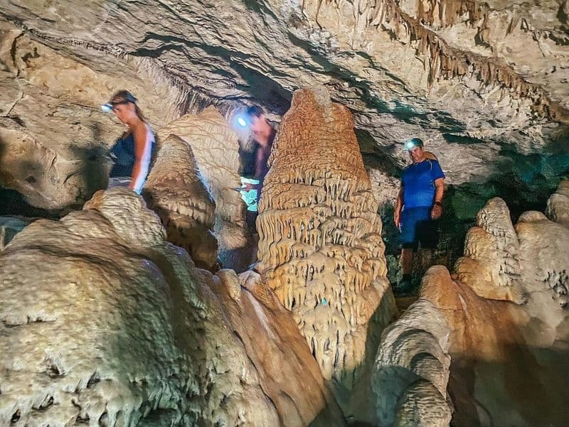 Billet Randonnée guidée à la grotte de Limniotis