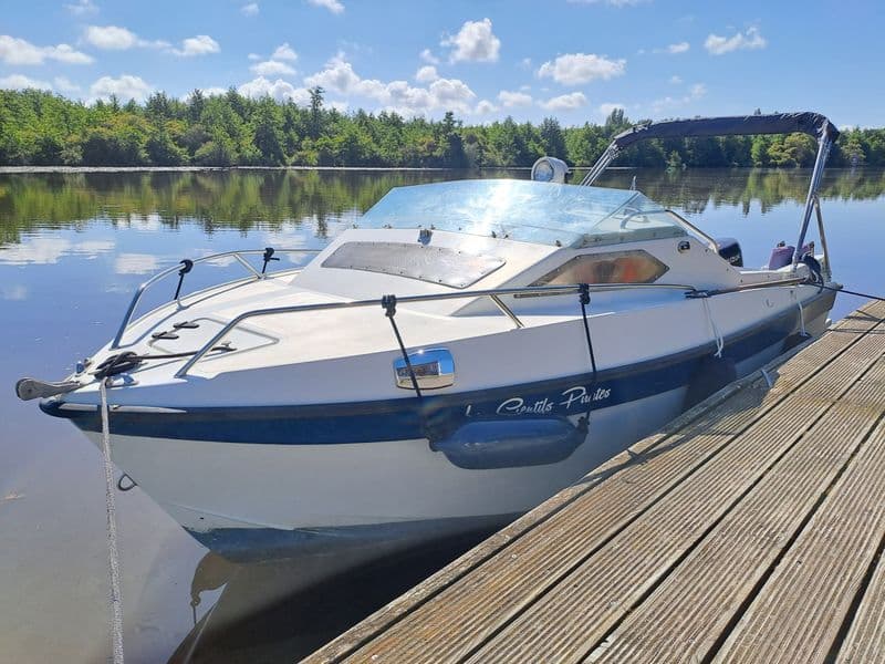 Billet Location de bateau - Jouandoudet Guppy 480 Cabin (Motorboat)