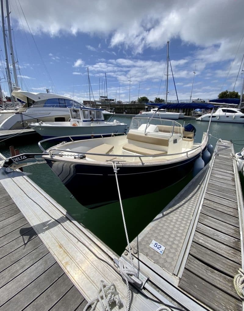 Billet Rhea-Marine 27 open (Motorboat)