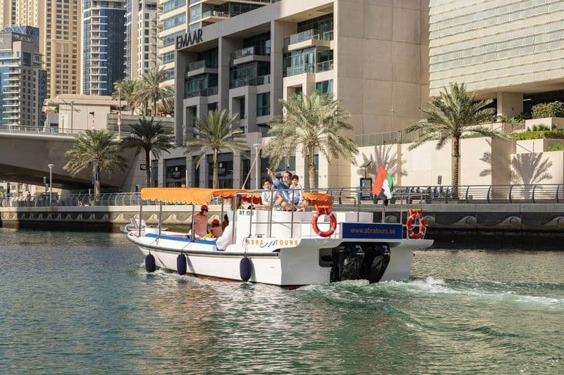 Billet Marina de Dubaï : 60 minutes d'excursion en bateau par Abra Tours