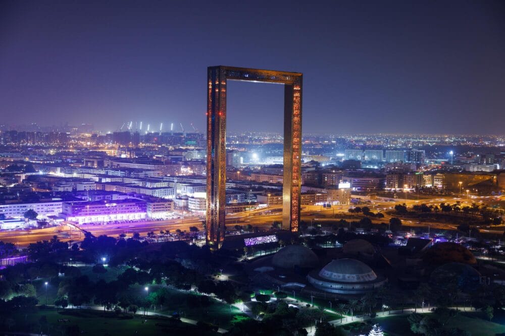 Dubai Frame et vue sur la ville