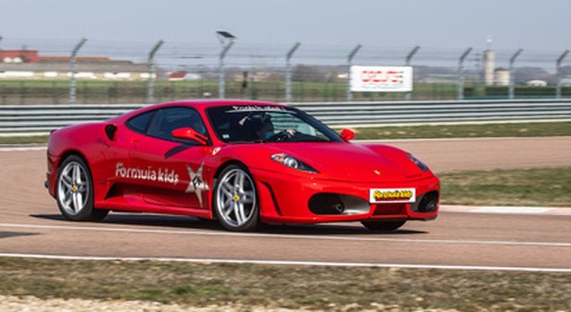 Billet Stage pilotage enfant (Porsche, Lamborghini...) - circuit de Dreux