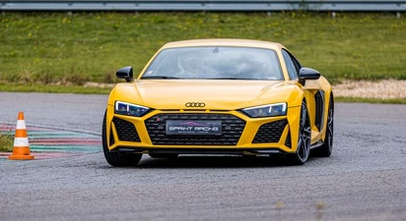 Billet Pilotage d'une Audi R8 - Circuit de Nogaro