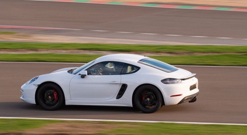 Billet Pilotage d'une Porsche Cayman 718 S - Circuit de Folembray