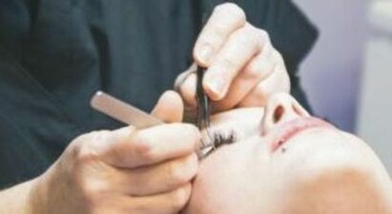 Billet Extension de Cils 'Volume Russe' à Poitiers