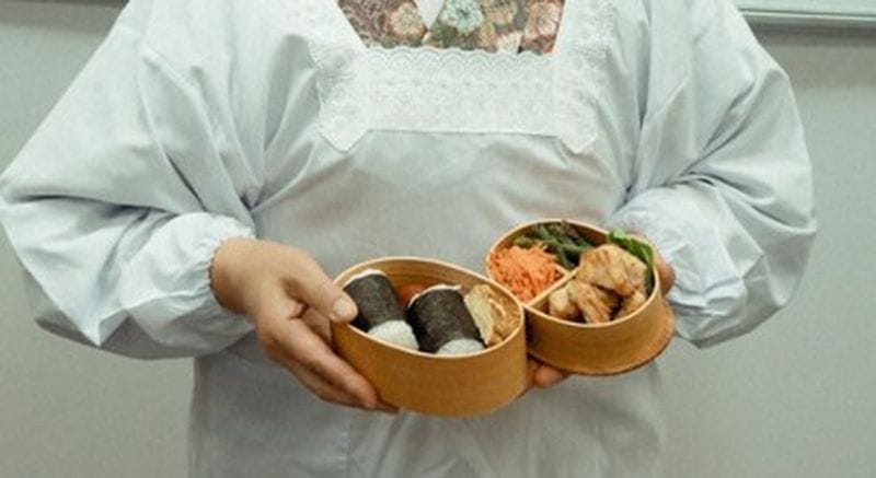 Billet Cours de cuisine japonaise traditionnelle à Paris- Bento Onigiri, Karaagé, Soupe Miso
