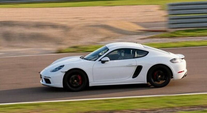 Billet Pilotage d'une Porsche Cayman S - Circuit du Mas du Clos