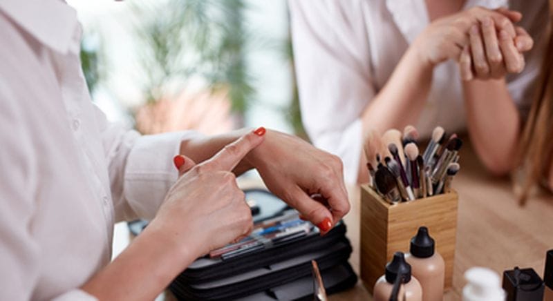 Billet Cours de Maquillage près de Saint-Malo