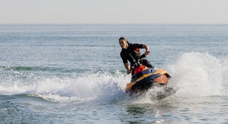 Billet Location de jet-ski à Fréjus