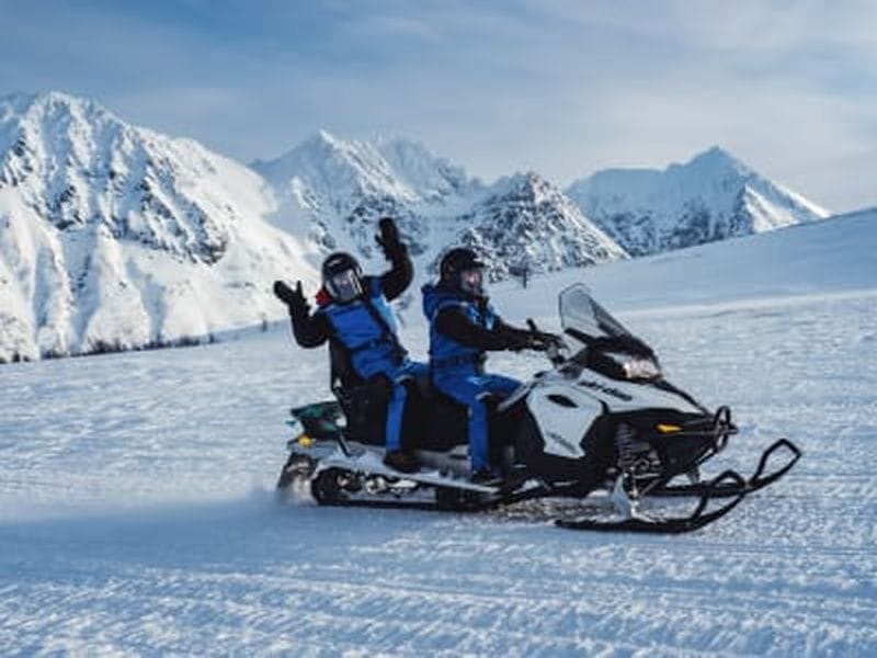 Billet Safari en motoneige dans les Alpes de Lyngen depuis Tromsø