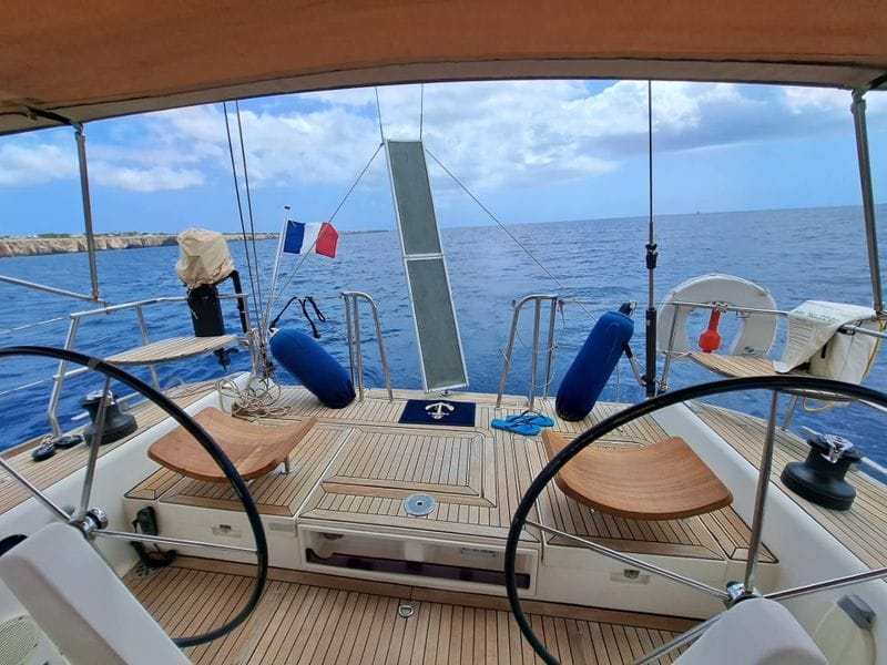Billet Profitez d'une journée complète sur un voilier à Gruissan