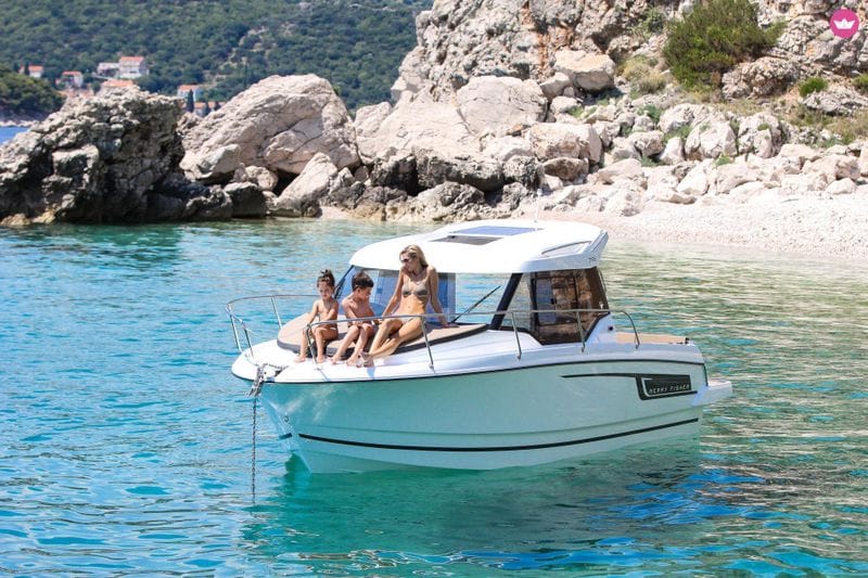 Billet Découvrez Sumartin en bateau à moteur pendant 9h