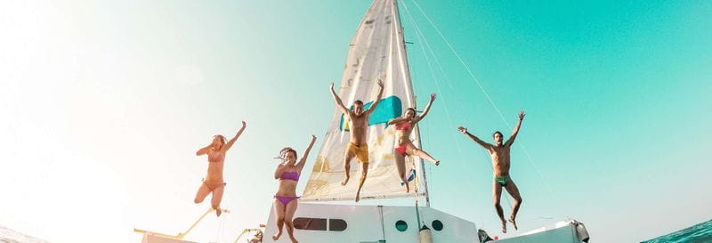 Billet Fête sur un bateau à Mykonos au coucher du soleil
