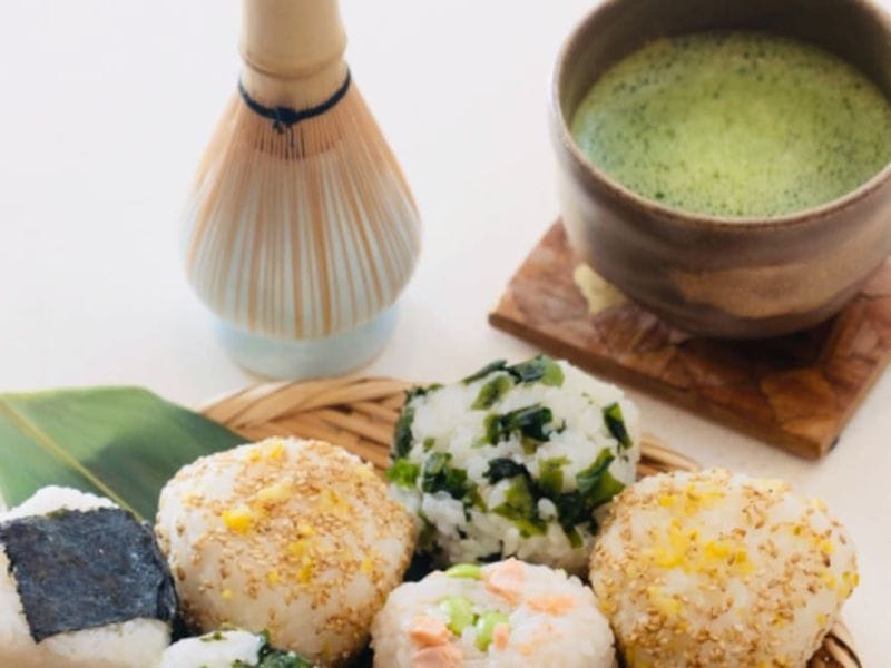 Billet Atelier Onigiri et préparation de thé Matcha à Paris 6ème