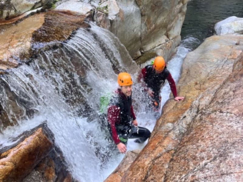 Billet Journée canyoning sportif au canyon de la Borne (07)