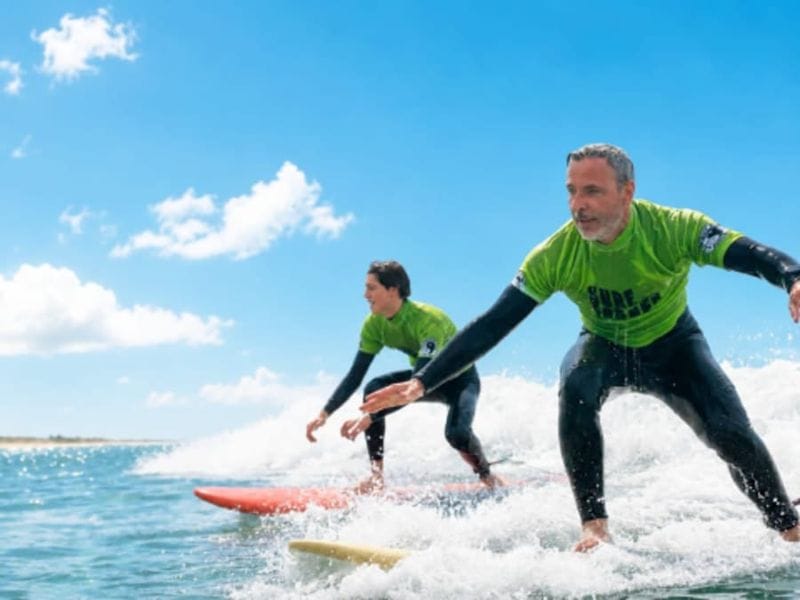 Billet Apprendre le surf en collectif à Seignosse (40)
