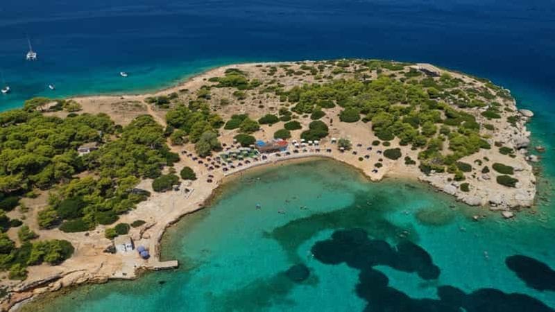Billet Au départ de Perdika : croisière d'une demi-journée en petit groupe à Moni et à la plage de Klima