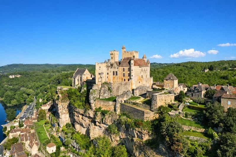 Billet Le chateau de Beynac: Decouverte du plus authentique château du Périgord