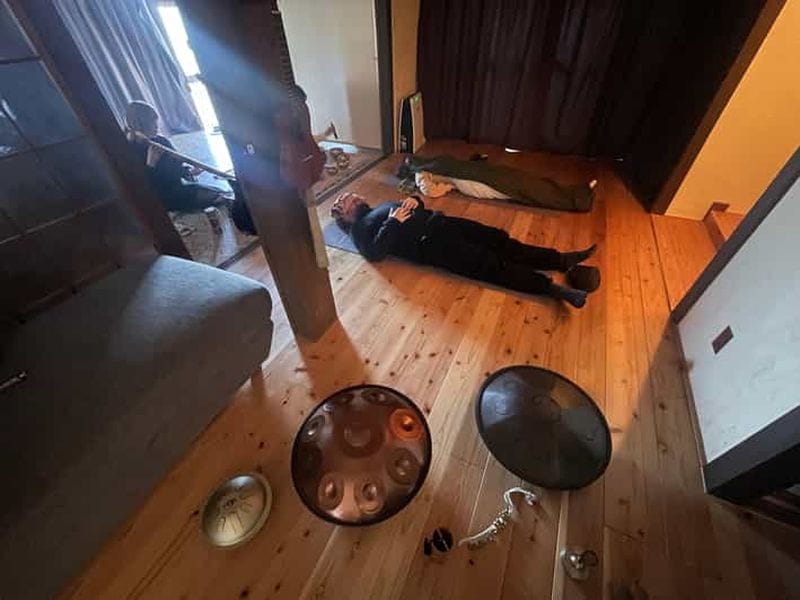 Billet Beppu : Retraite bien-être et bain sonore au studio avec vue sur l'océan