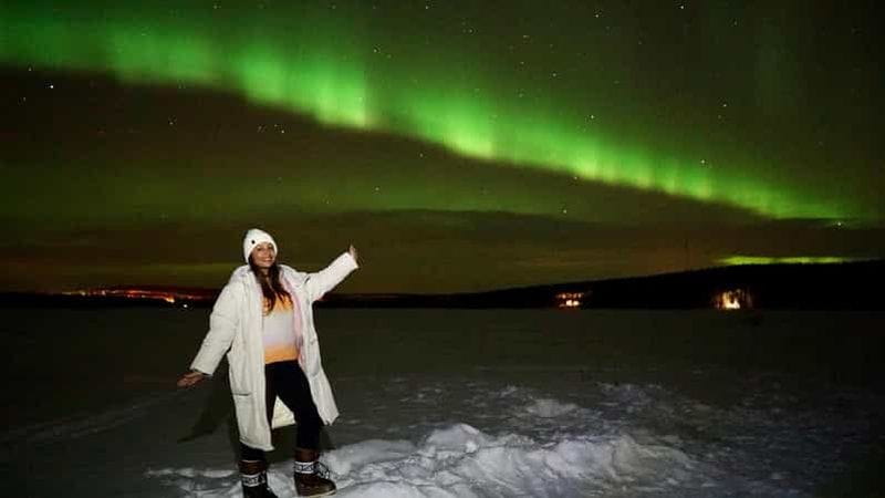 Billet Rovaniemi : excursion photographique à la recherche d'aurores boréales avec barbecue