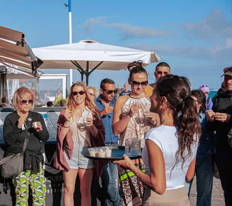 Billet Corralejo : visite à pied avec dégustation de produits locaux