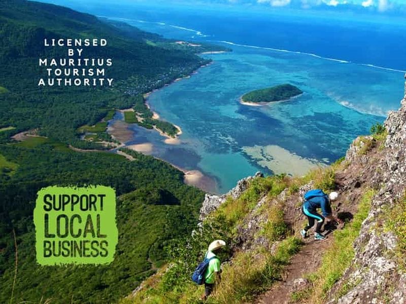Billet Île Maurice : randonnée sur le Morne Brabant avec un guide de la région