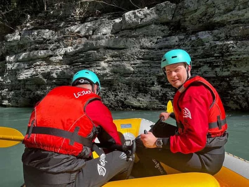 Billet Berat : rafting dans le canyon d'Osumi, cascade, baignade et déjeuner