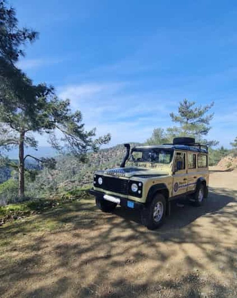 Billet Paphos : Excursion en jeep dans les monts Troodos avec dégustation de vin