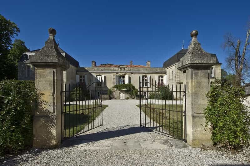 Billet Bordeaux : visite du Château Picque Caillou et dégustation de vin