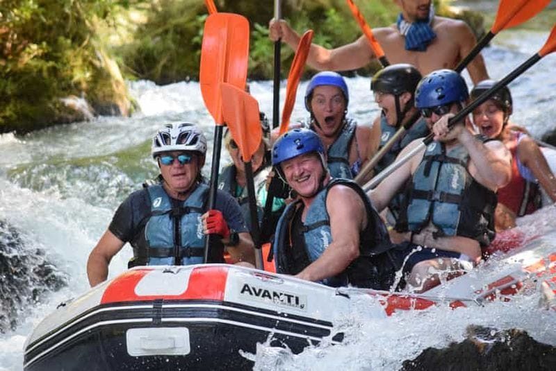 Billet Rivière Cetina : rafting, saut de falaise et visite de la grotte
