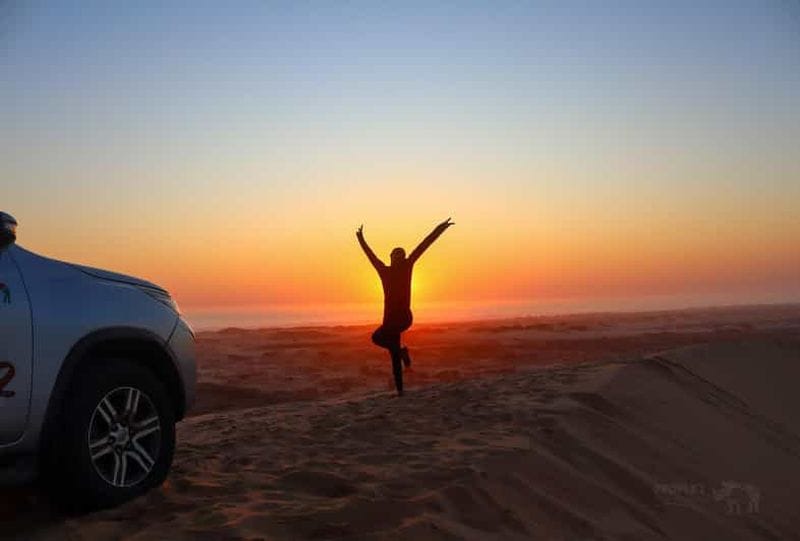 Billet Depuis Walvis Bay : excursion privée en 4x4 à Sandwich Harbour au coucher du soleil