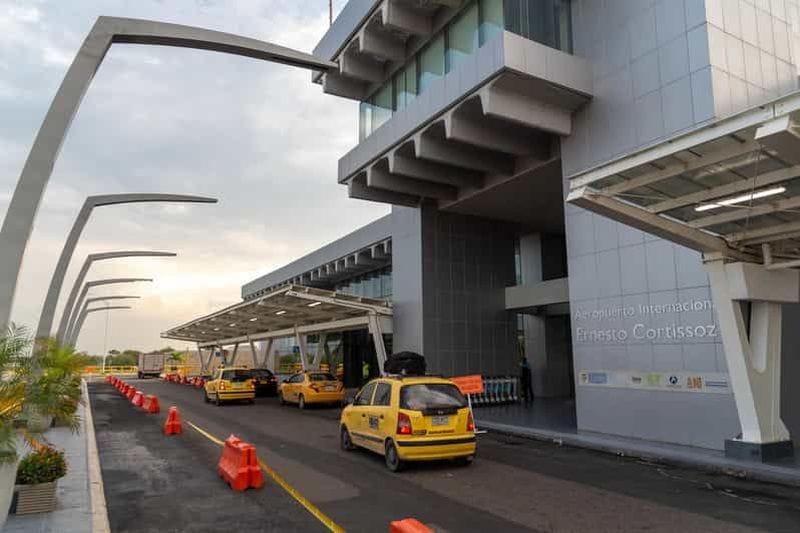 Billet Transfert à l'arrivée ou au départ : Aéroport Ernesto Cortissoz