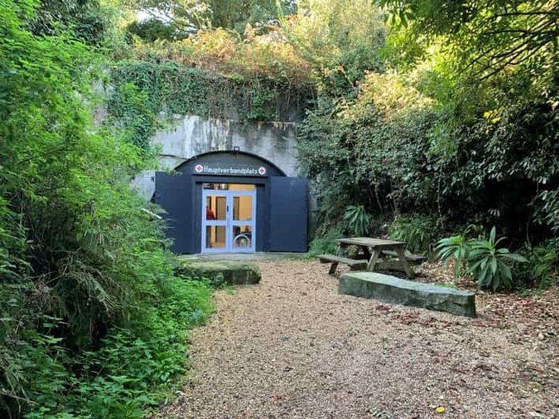 Billet Guernesey : visite guidée de l'hôpital allemand souterrain