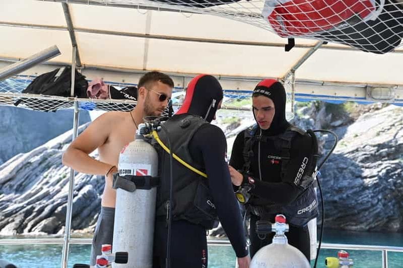 Billet Essayez la plongée sous-marine depuis un bateau à Budva - Budva Diving Center