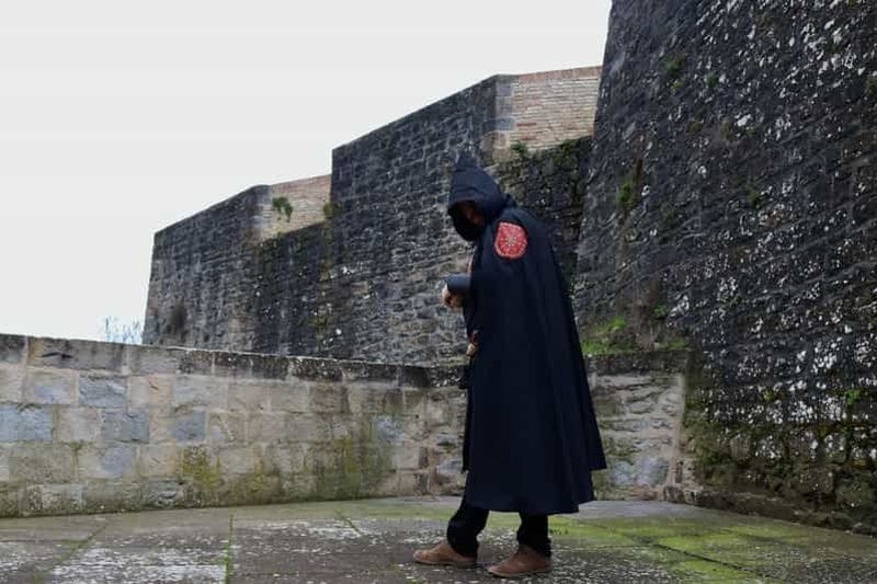 Billet Pampelune médiévale : expérience immersive à pied avec un chevalier