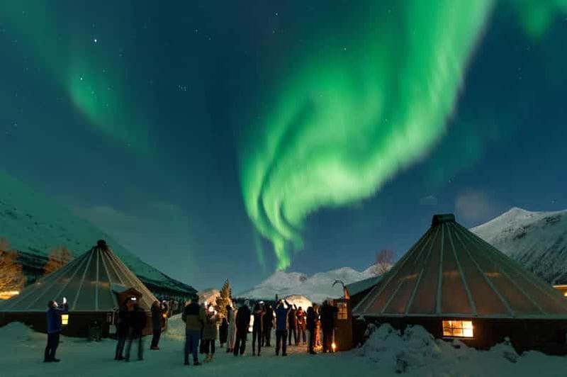Billet Tromsø : aurores boréales en pleine nature au Camp Tamok avec guide