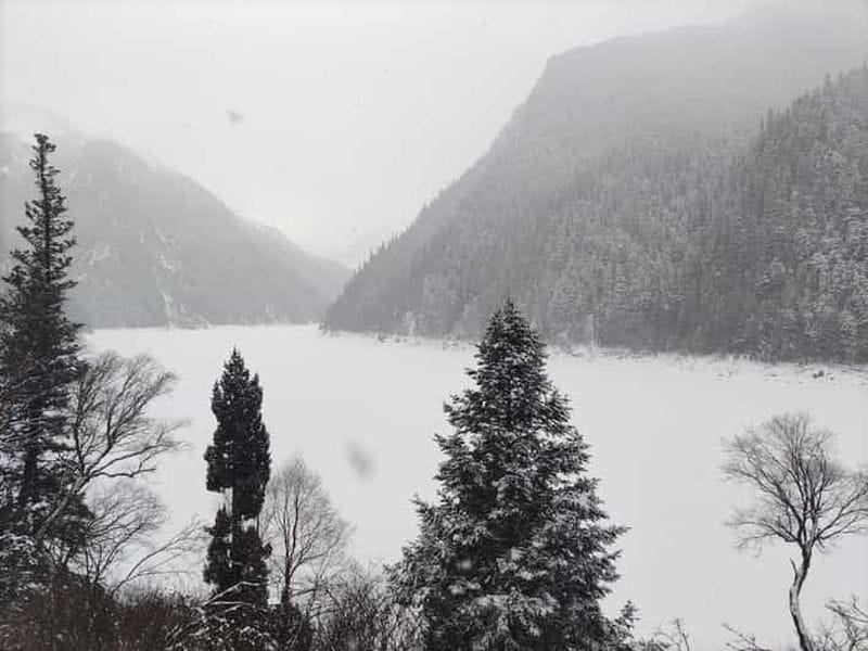 Billet Jiuzhaigou : Visite de 3 jours avec transferts en train à grande vitesse