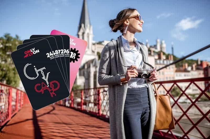 Billet Lyon City Card : transports en commun illimités et 40 activités.