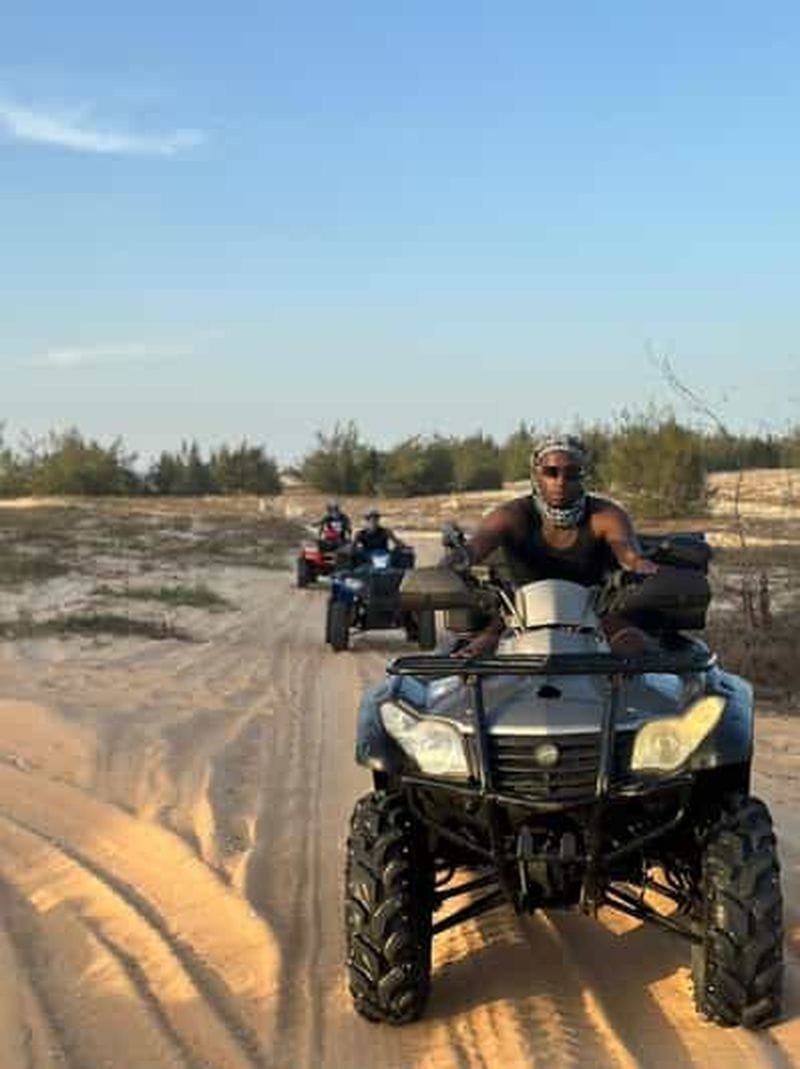 Billet Lac Rose : Quad ou 4x4, pirogue, chameau et déjeuner avec accès piscine