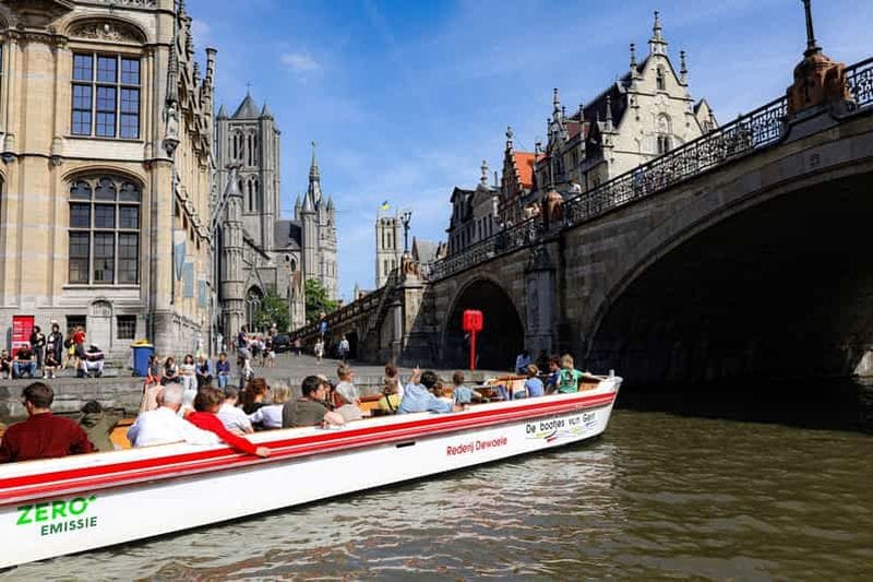 Billet Gand : 40 minutes de visite guidée en bateau du centre médiéval