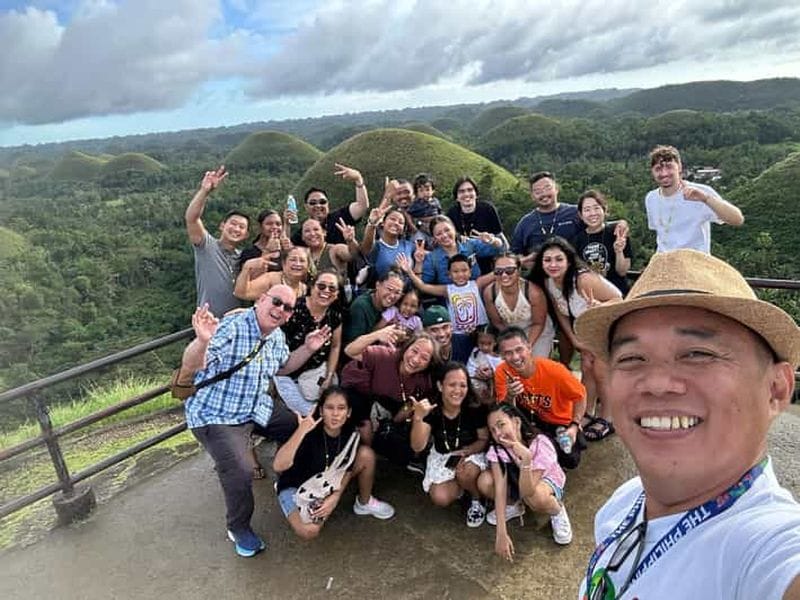 Billet Depuis Cebu (ville) : visite de la campagne de Bohol avec déjeuner lors d'une croisière sur la rivière Loboc